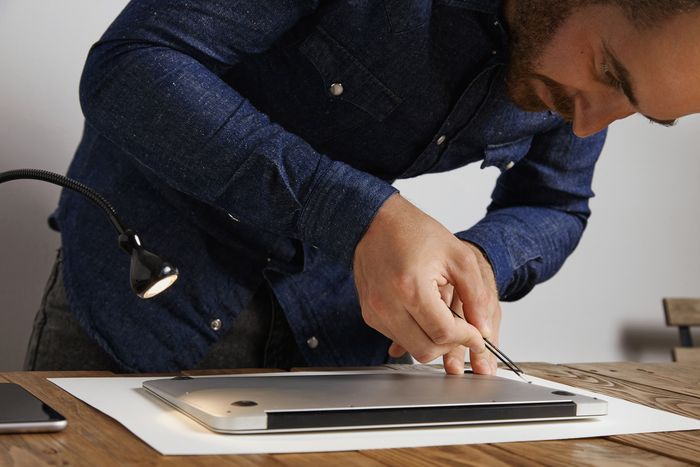 Screen Repair Services
